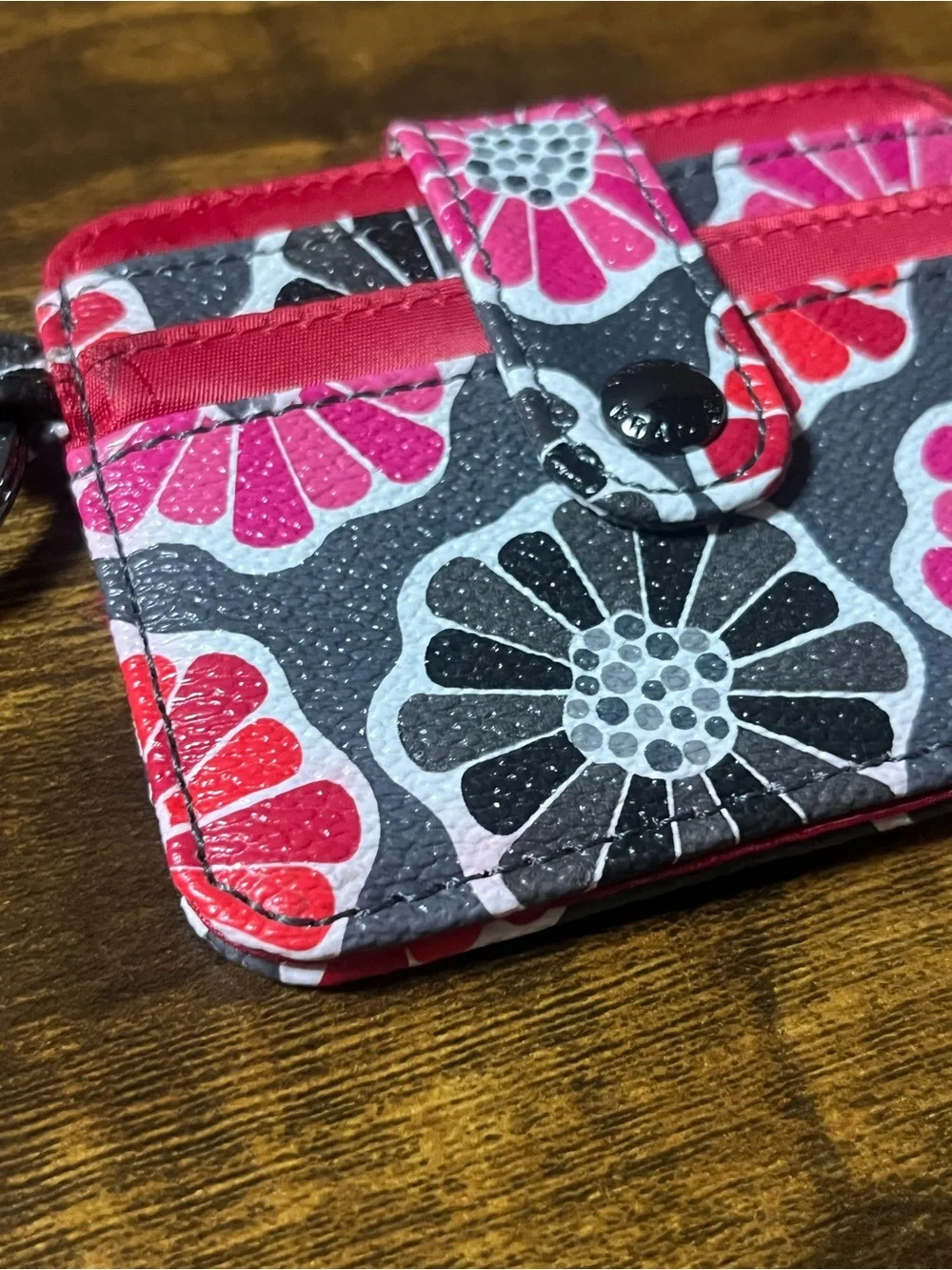EUC Vera Bradley Cheery Blossoms Card Holder ID Case Keychain